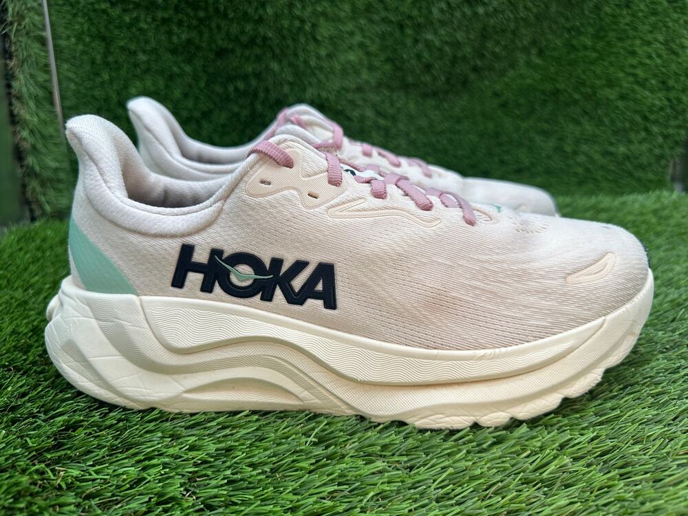 Hoka One One Arahi 8 1168691-RCRM Athletic Sneaker Women 9.5B Beige Jacquard Gym